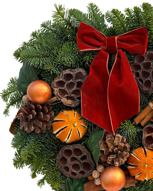 10" Cinnamon Spice Christmas Wreath - Luxury Natural