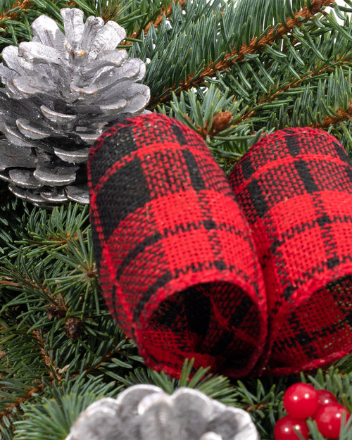 Spruce Christmas Wreath - Tartan