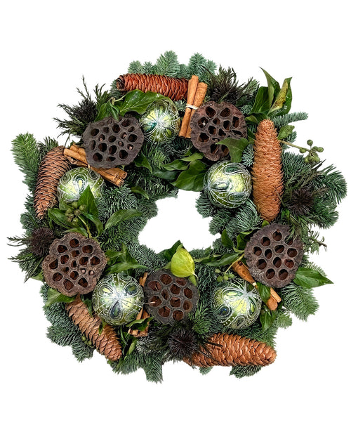Black Ivy Christmas Wreath - Luxury Natural