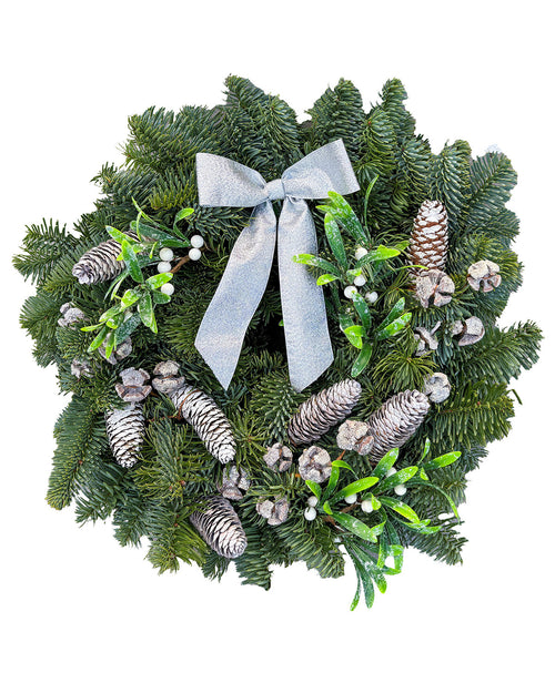 Mistletoe Kisses Christmas Wreath - Luxury Natural