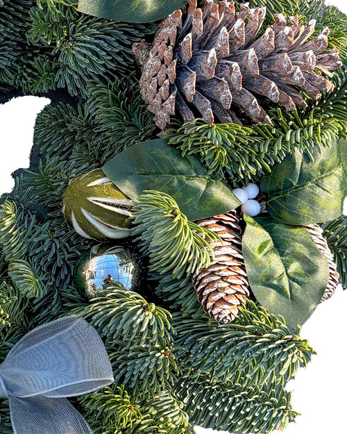 Nordic Nights Christmas Wreath - Luxury Natural